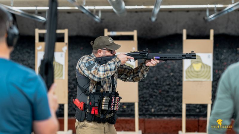 Schiessausbildung, Strategem.at, Training, Center Axis Relock, CAR, Paul Castle, Escrima, Wingtsun