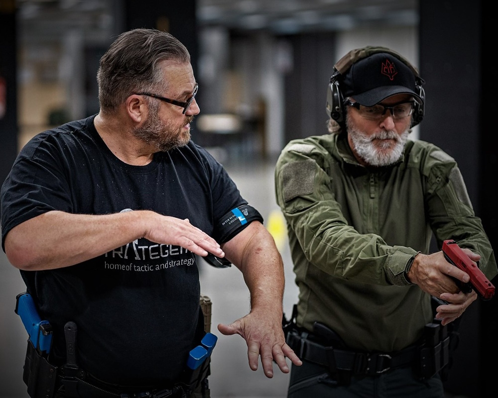 Strategem, Heino Weiß, Privatunterricht, Training, Instructor, Trainer, Schiessausbildung, Firearmsinstructor, Höchst