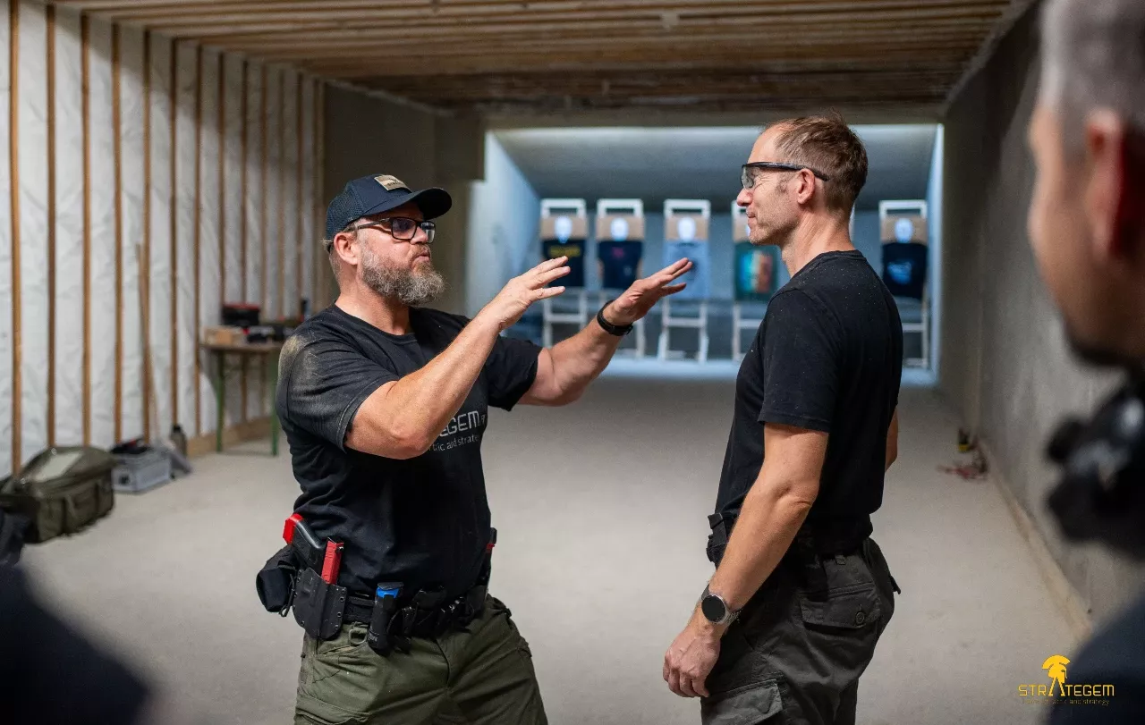 Strategem.at, Innviertler Schützenhof, Pistole, Training, Selbstverteidigung, ECQC