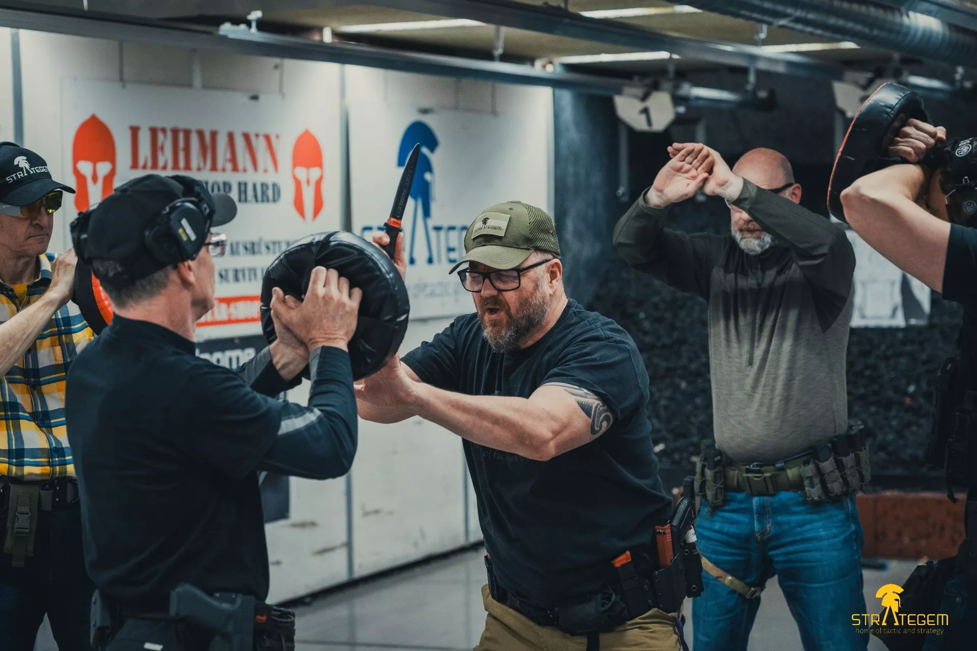 Strategem.at, Center Axis Relock, CAR, Training, Schiessausbildung, Österreich, Pistole, Trainer, Instructor