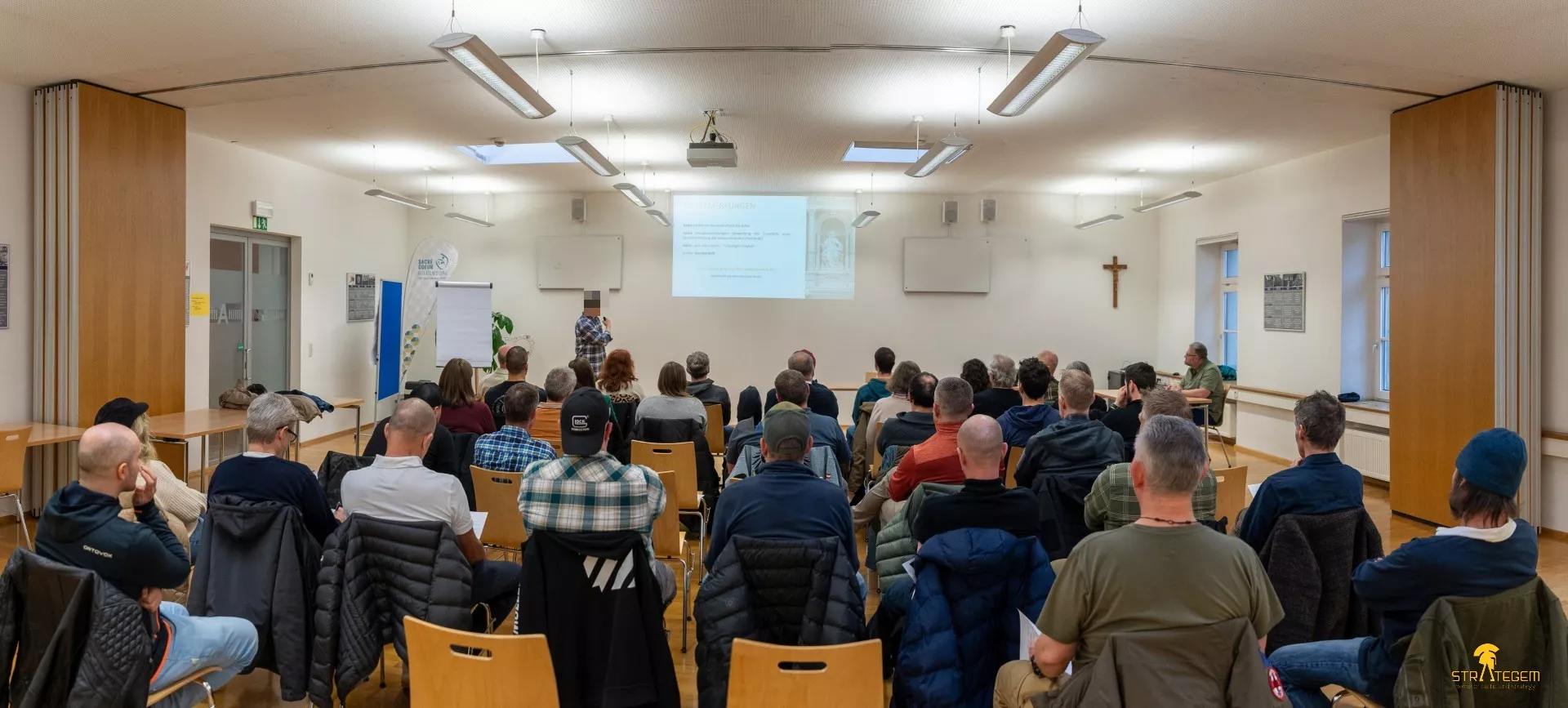 Seminar, Notwehr, Nothilfe, Training, Rechtskunde, Strategem, Taktik, Schiessausbildung. IGUS